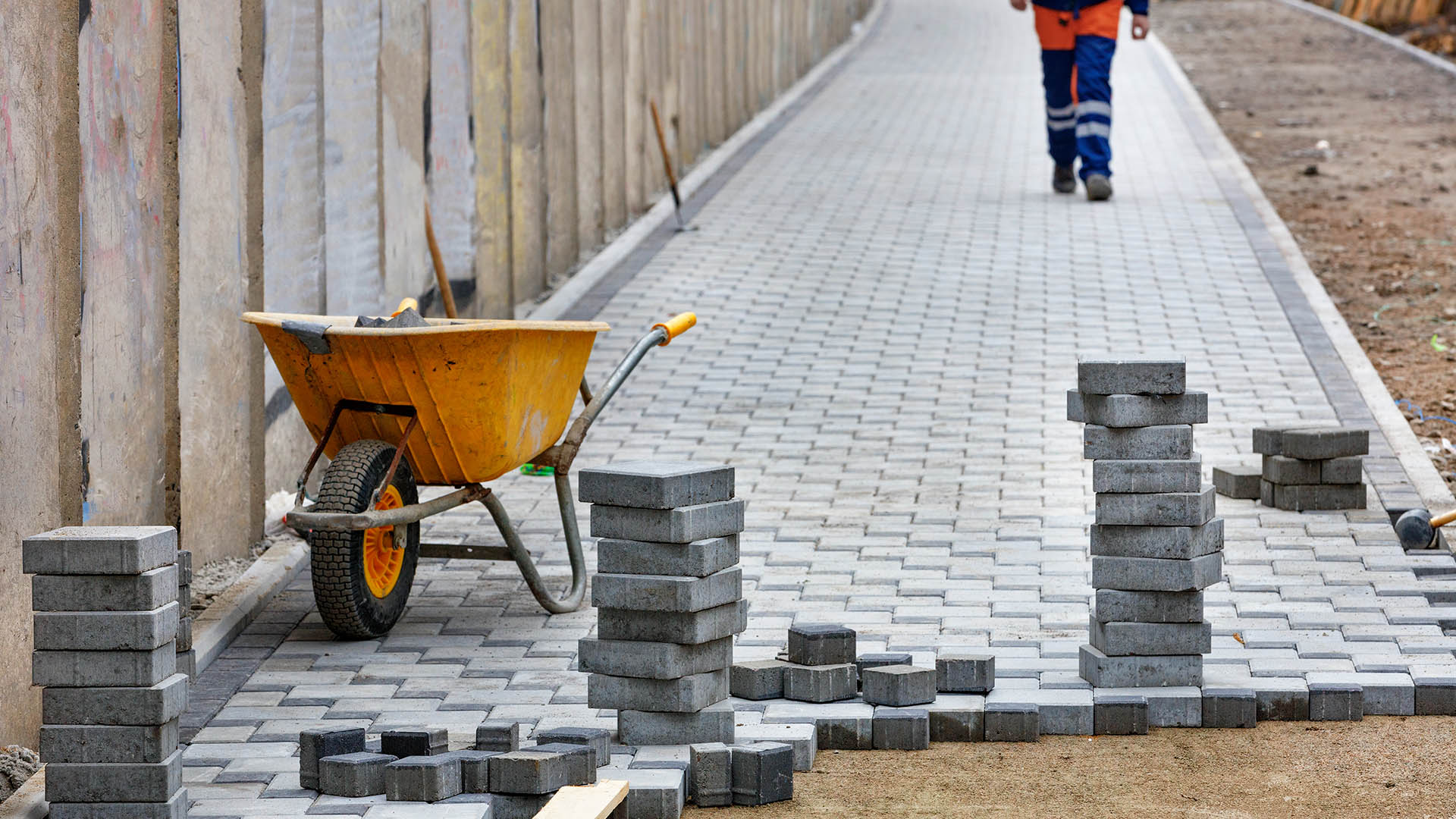 Interlock Suppliers in Dubai